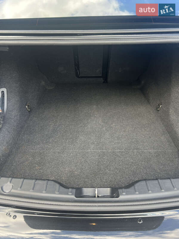 Седан BMW 5 Series 2011 в Конотопе