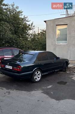 Седан BMW 5 Series 1995 в Подільську