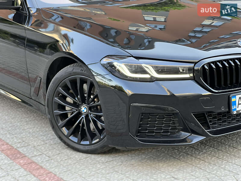 Седан BMW 5 Series 2020 в Запоріжжі