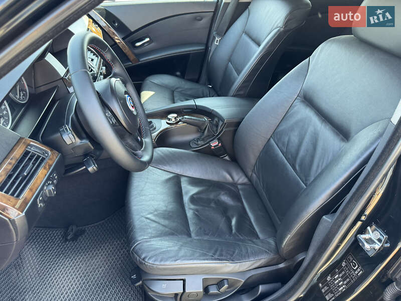 Седан BMW 5 Series 2004 в Києві