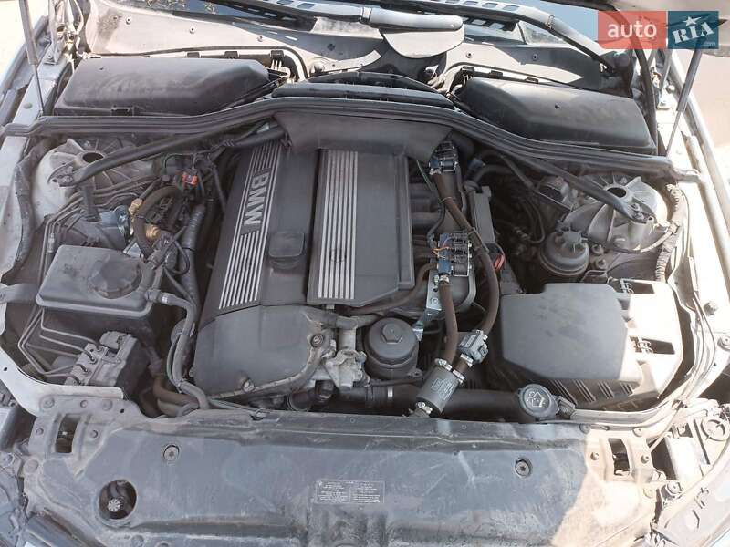 Седан BMW 5 Series 2003 в Дніпрі