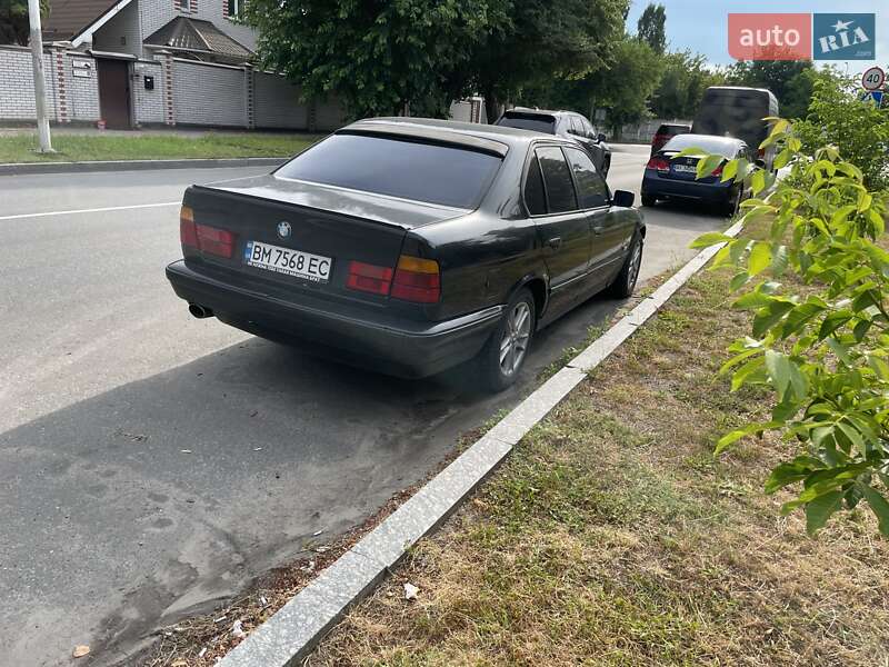 Седан BMW 5 Series 1993 в Вишневом фото 6 Седан BMW 5 Series 1993 в Вишневом