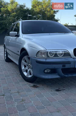 Универсал BMW 5 Series 1998 в Сарнах