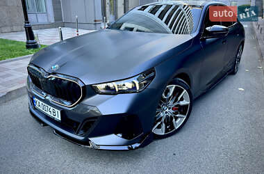 Седан BMW 5 Series 2024 в Києві