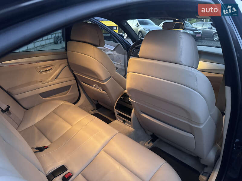 Седан BMW 5 Series 2012 в Звенигородке