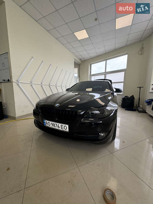 Седан BMW 5 Series 2011 в Мукачево фото 6 Седан BMW 5 Series 2011 в Мукачево