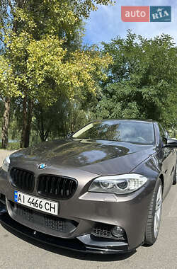 Седан BMW 5 Series 2010 в Бучі