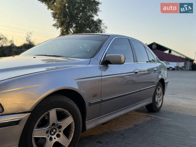 Седан BMW 5 Series 1996 в Камені-Каширському