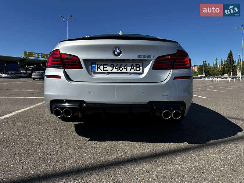 Седан BMW 5 Series 2014 в Кривом Роге