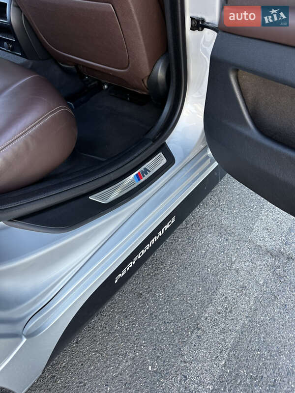 Седан BMW 5 Series 2014 в Кривом Роге