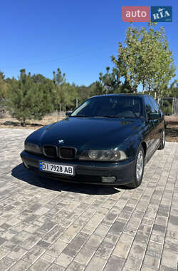 Седан BMW 5 Series 1998 в Білогородці