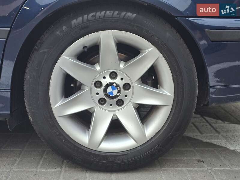 Седан BMW 5 Series 1999 в Киеве