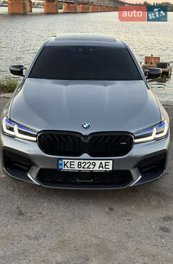 Седан BMW 5 Series 2018 в Дніпрі