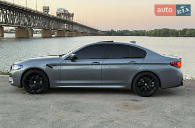 Седан BMW 5 Series 2018 в 