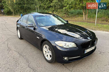 Седан BMW 5 Series 2013 в 