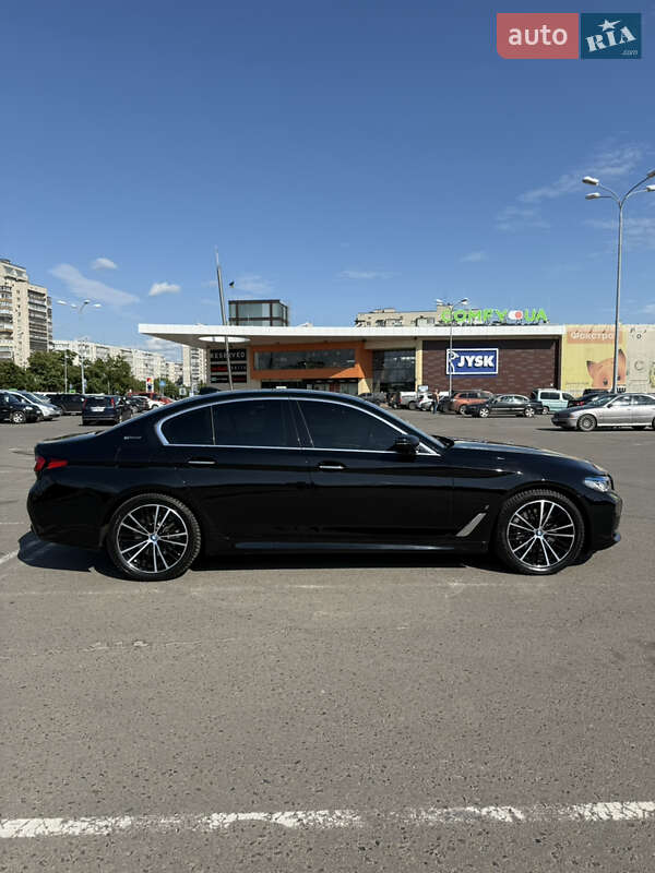Седан BMW 5 Series 2018 в Киеве фото 18 Седан BMW 5 Series 2018 в Киеве