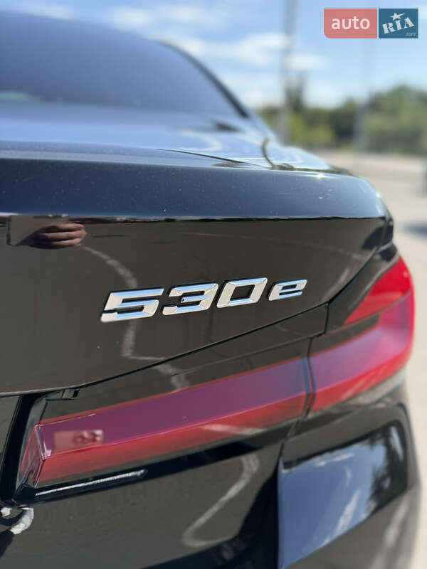 Седан BMW 5 Series 2018 в Киеве фото 28 Седан BMW 5 Series 2018 в Киеве