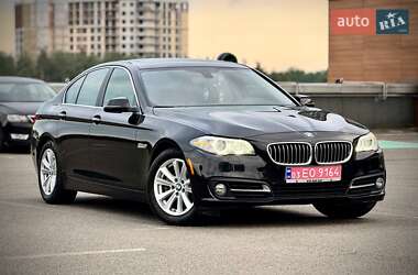 Седан BMW 5 Series 2015 в Мукачевому
