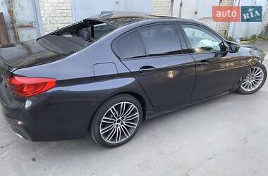 Седан BMW 5 Series 2017 в Львові