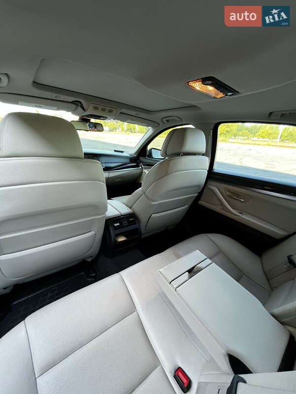 Седан BMW 5 Series 2010 в Вінниці