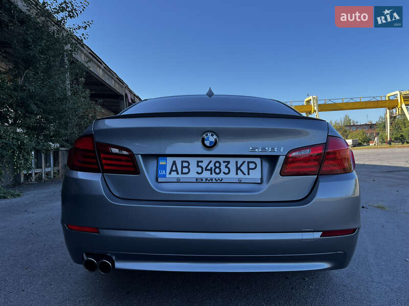 Седан BMW 5 Series 2010 в Вінниці