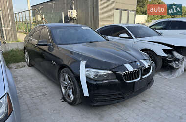 Седан BMW 5 Series 2013 в Львові