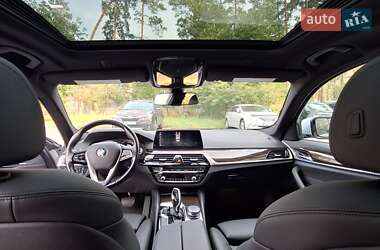Седан BMW 5 Series 2019 в Киеве