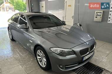 Седан BMW 5 Series 2013 в Кременце