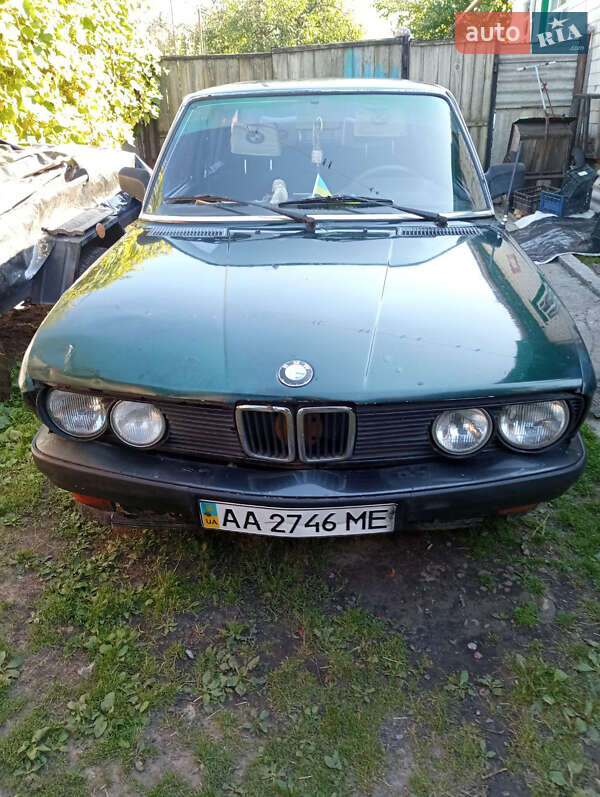 Седан BMW 5 Series 1984 в Корюковке