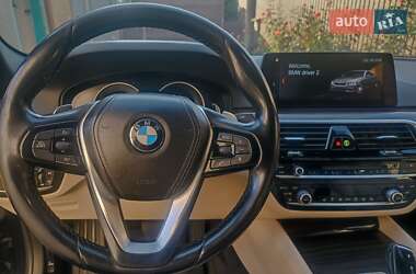 Седан BMW 5 Series 2018 в Днепре