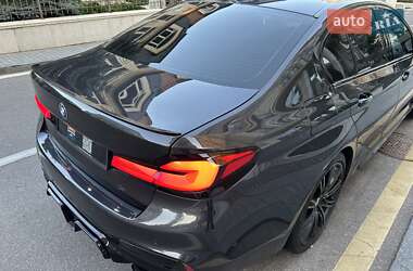 Седан BMW 5 Series 2018 в 