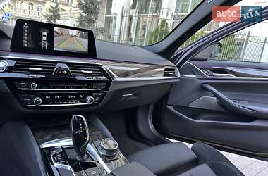 Седан BMW 5 Series 2018 в 