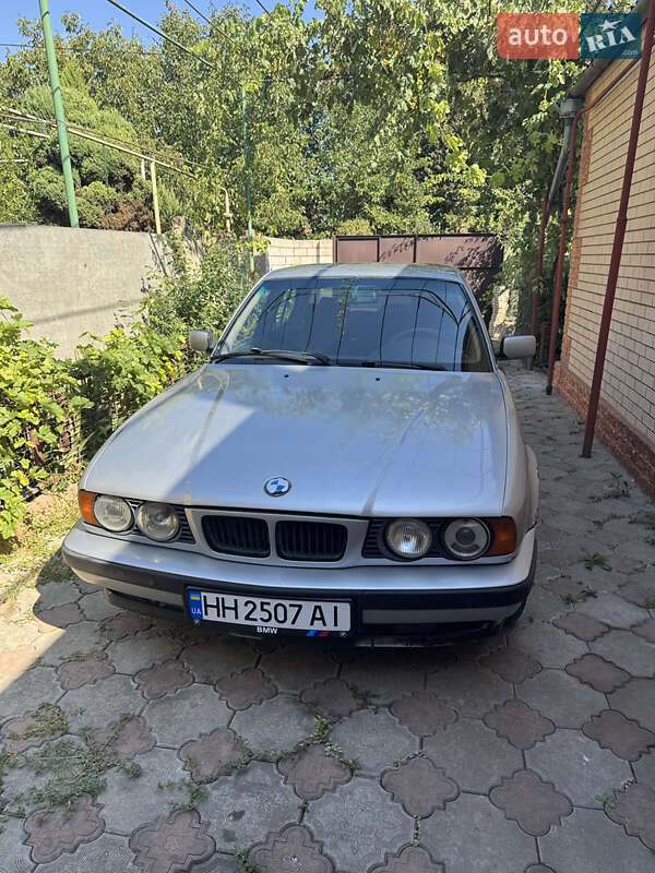 BMW 5 Series 1995