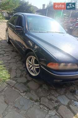 Седан BMW 5 Series 1998 в Берегомете