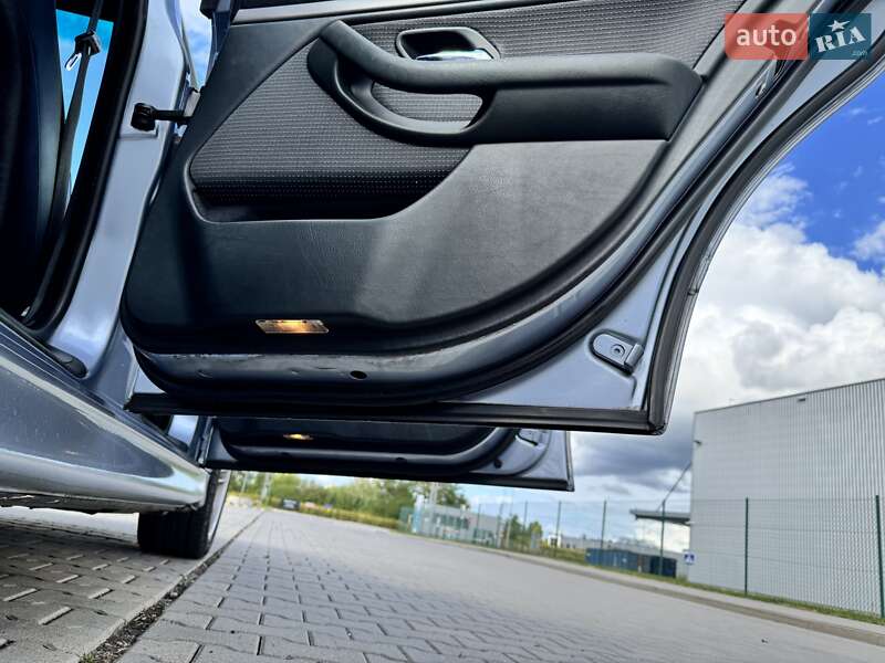 Универсал BMW 5 Series 2002 в Каменском фото 37 Универсал BMW 5 Series 2002 в Каменском