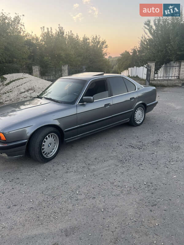 Седан BMW 5 Series 1993 в Теофиполе фото 7 Седан BMW 5 Series 1993 в Теофиполе