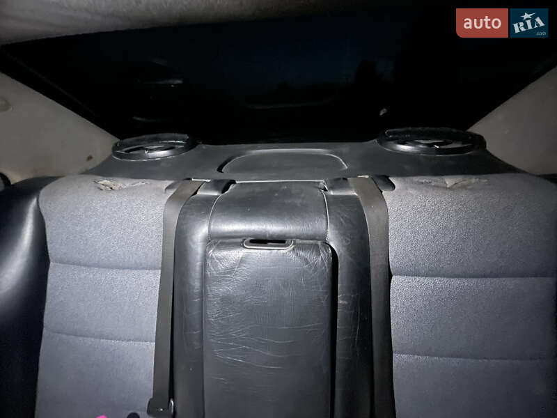 Седан BMW 5 Series 1995 в Чернівцях