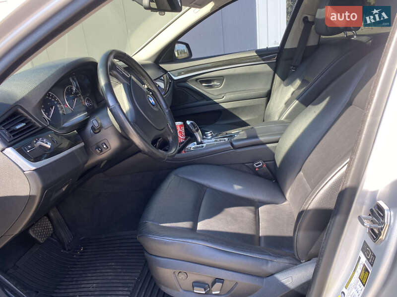 Седан BMW 5 Series 2012 в Корсунь-Шевченківському