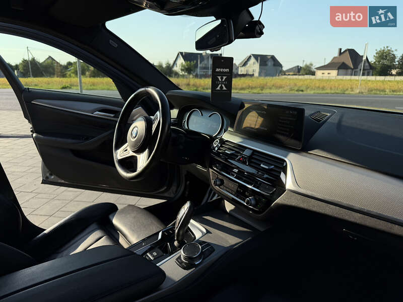 Седан BMW 5 Series 2017 в Луцьку