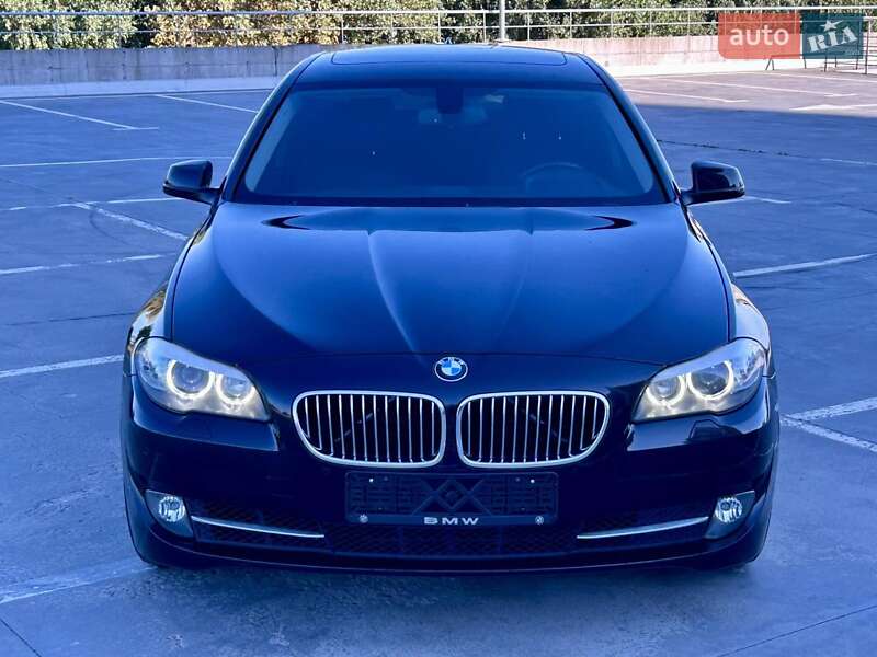 Седан BMW 5 Series 2013 в Киеве