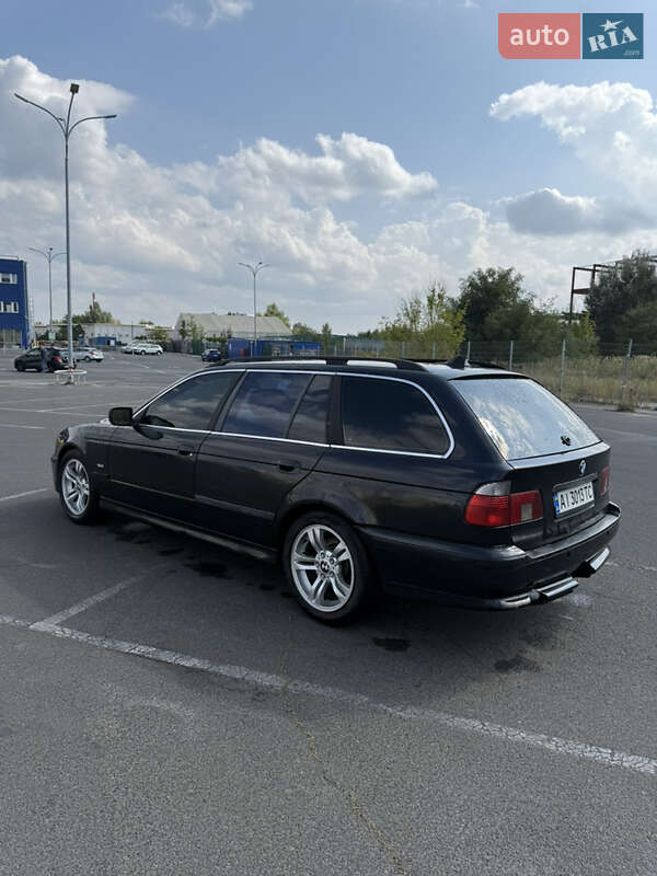 BMW 5 Series 2001