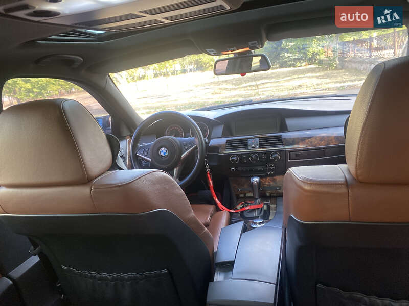 Седан BMW 5 Series 2004 в Великой Александровке фото 14 Седан BMW 5 Series 2004 в Великой Александровке