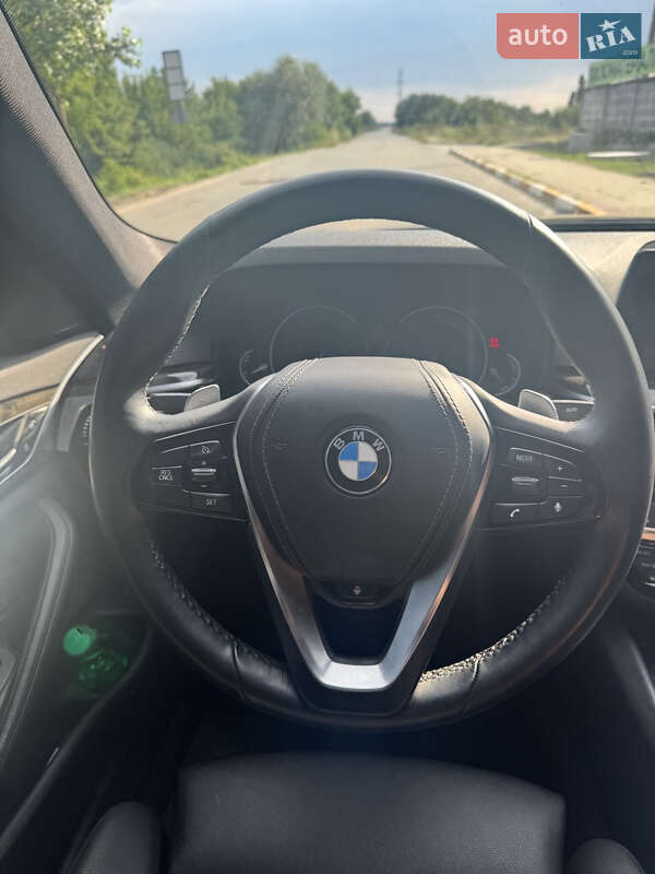 Седан BMW 5 Series 2018 в Киеве