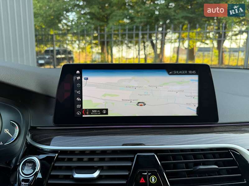 Седан BMW 5 Series 2017 в Хмельницком