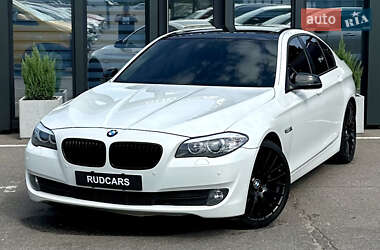 Седан BMW 5 Series 2010 в Кременчуге
