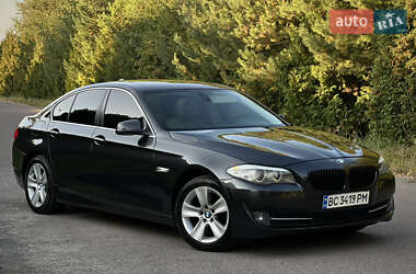 Седан BMW 5 Series 2010 в Рівному
