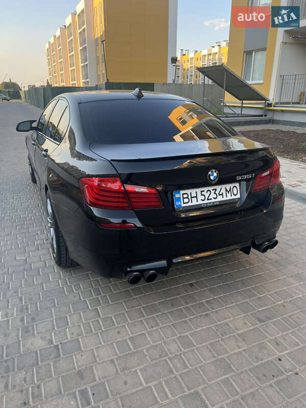 Седан BMW 5 Series 2014 в Одессе фото 3 Седан BMW 5 Series 2014 в Одессе