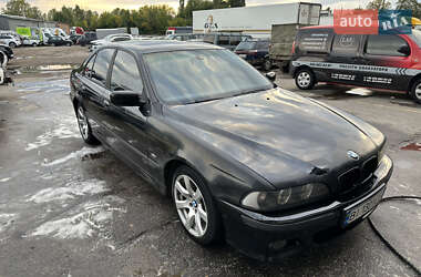 Седан BMW 5 Series 2000 в Полтаве