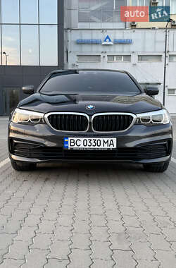 Седан BMW 5 Series 2018 в Львове