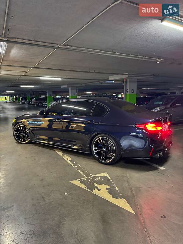 Седан BMW 5 Series 2019 в Львові